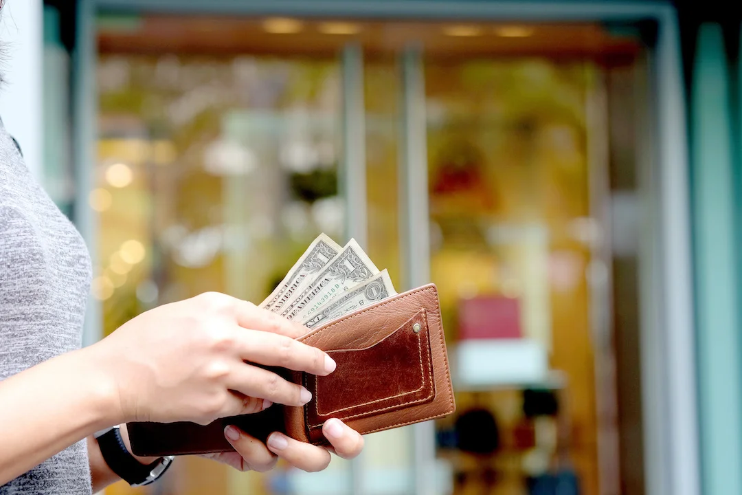 Why Investing in Dollar Stores is a Good Idea for the NNN Investor
